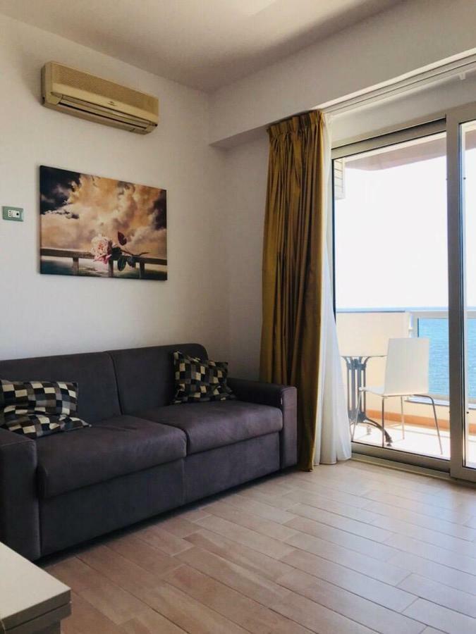 Ig-Tysandros Hotel Apartments Giardini-Naxos Exterior foto